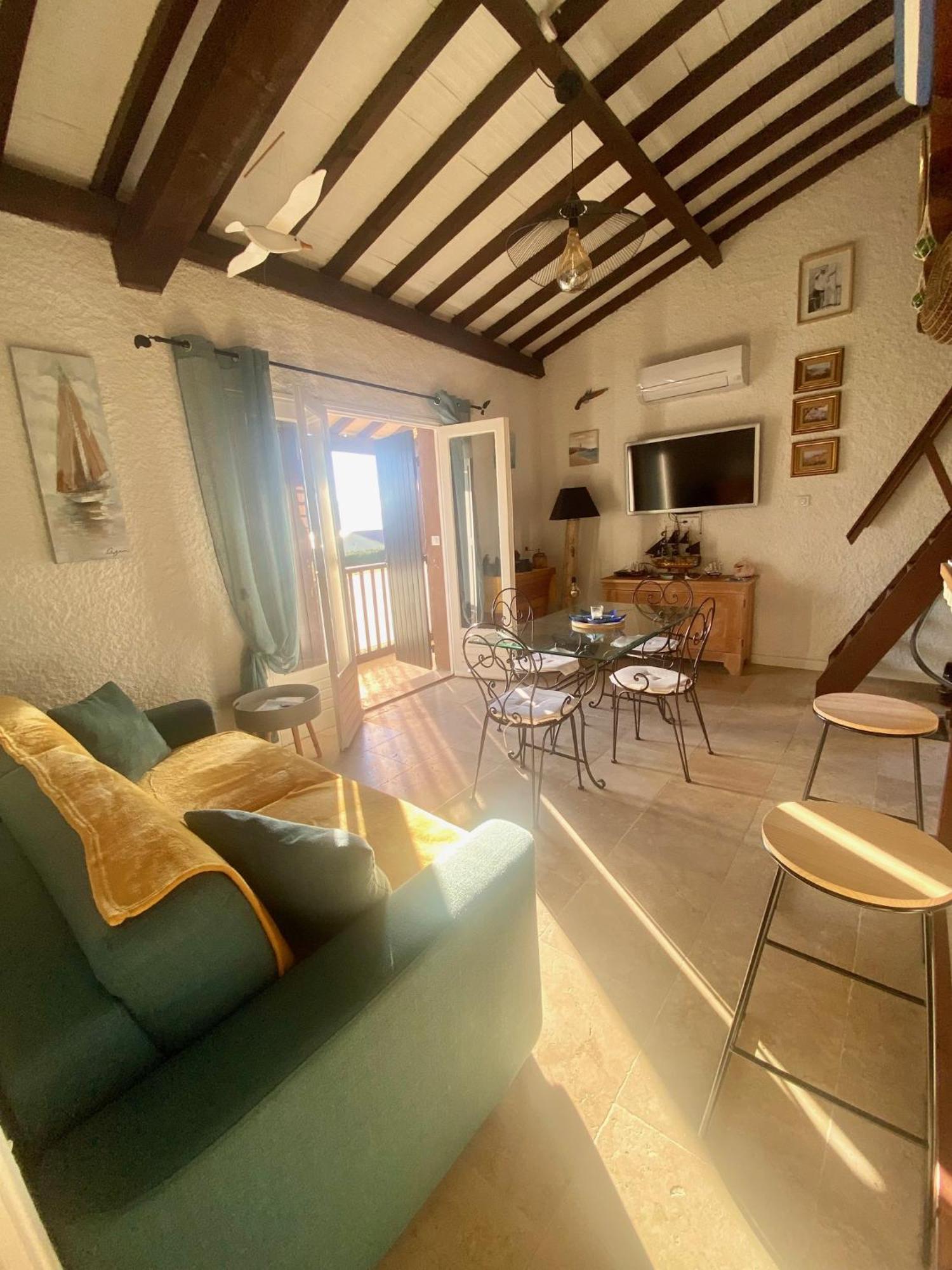Tres Bel Appartement Les Pieds Dans L'Eau Appietto Exteriör bild